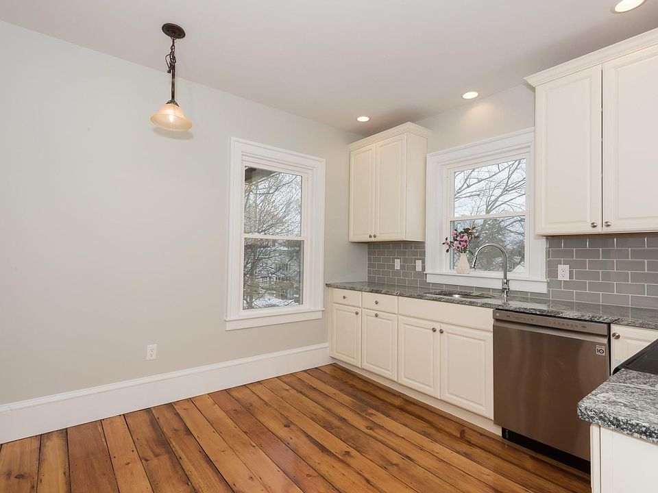 Plenty of Room for a table and chairs