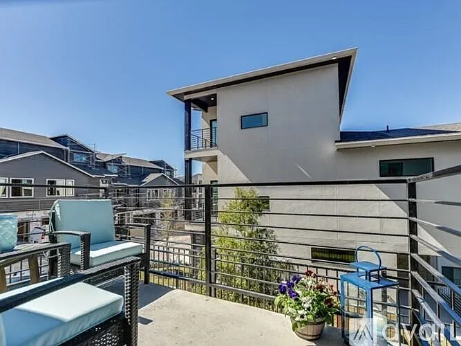 2050 Lohmans Spur #801 — Photo 24