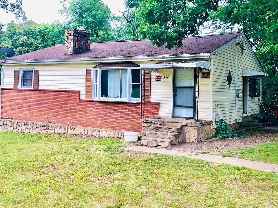 1st image of 432 Rogers Ave