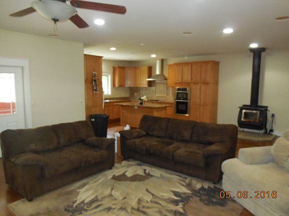Open Floor Plan!