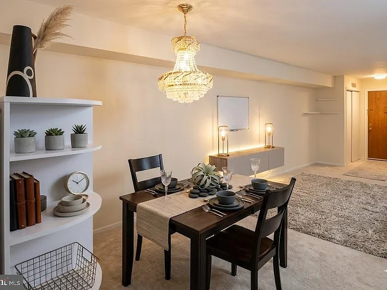 109 Delamere Dr #7 — Photo 5