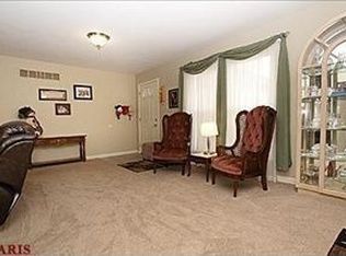 351 Novara Dr, Ballwin, MO 63021