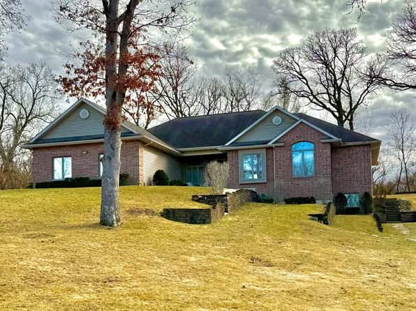 3509 Kings Lair Dr, Spring Grove, IL 60081