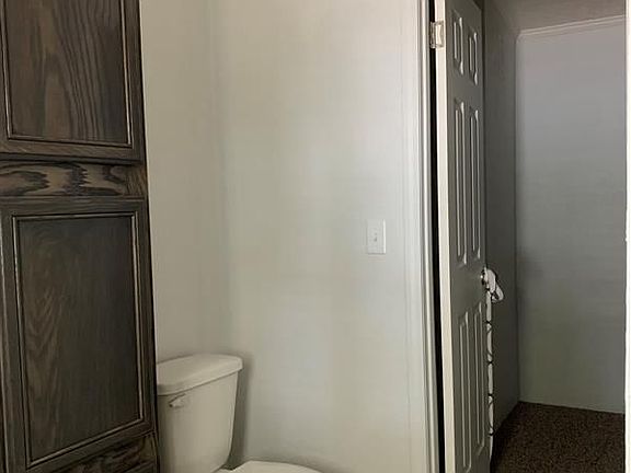 5th image of 189 Canterbury Way #108