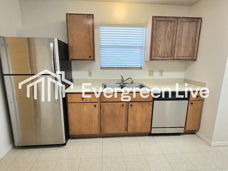 2241 Zuni Ct — Photo 20