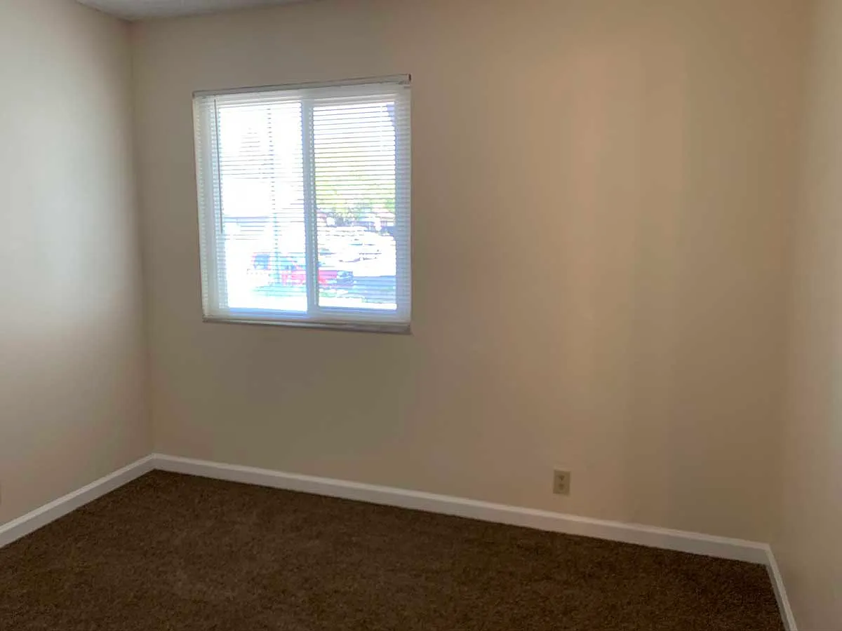 3 bed, 1198 sqft, $2,700 — Photo 4