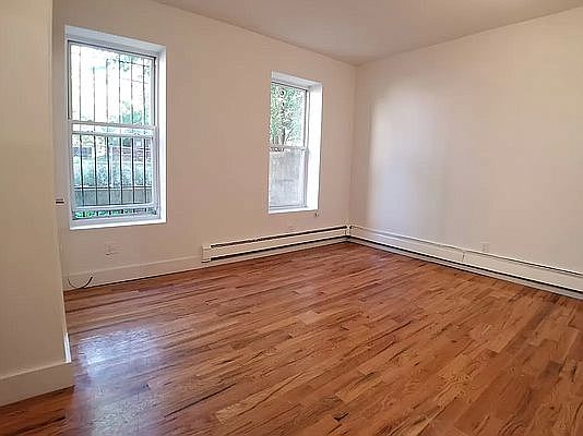 3rd image of 1930 Pacific St APT 1F