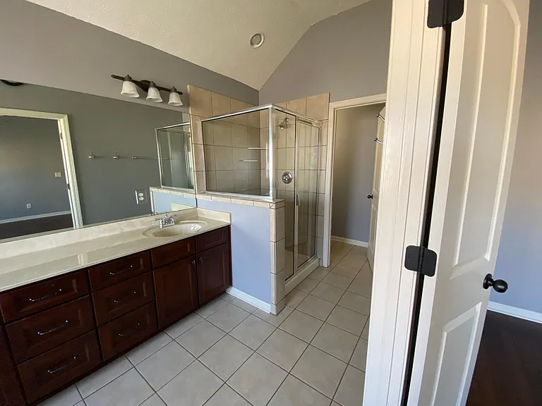 9761 Silver Bell Ct — Photo 22