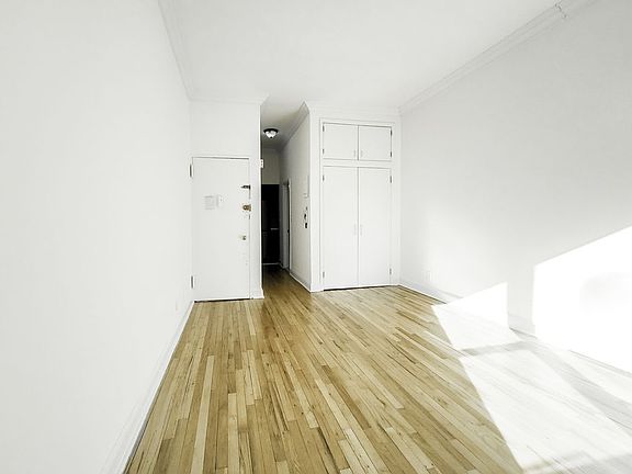 2nd image of 523 E 85th St APT 5d
