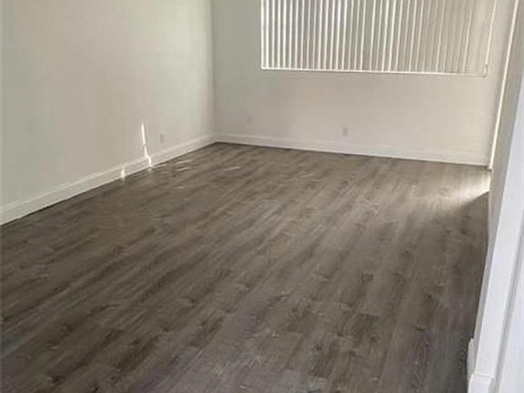Living room dining area