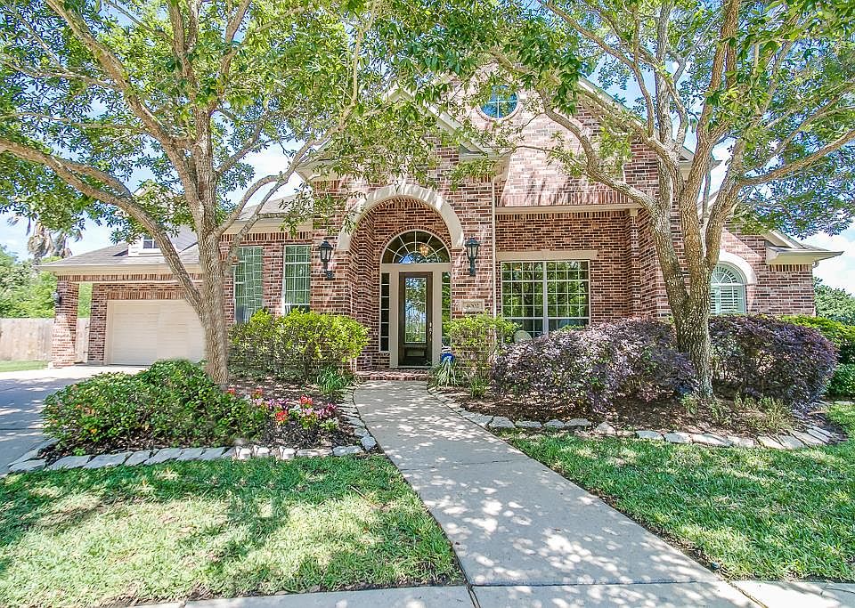 1st image of 4002 Garden Branch Ct