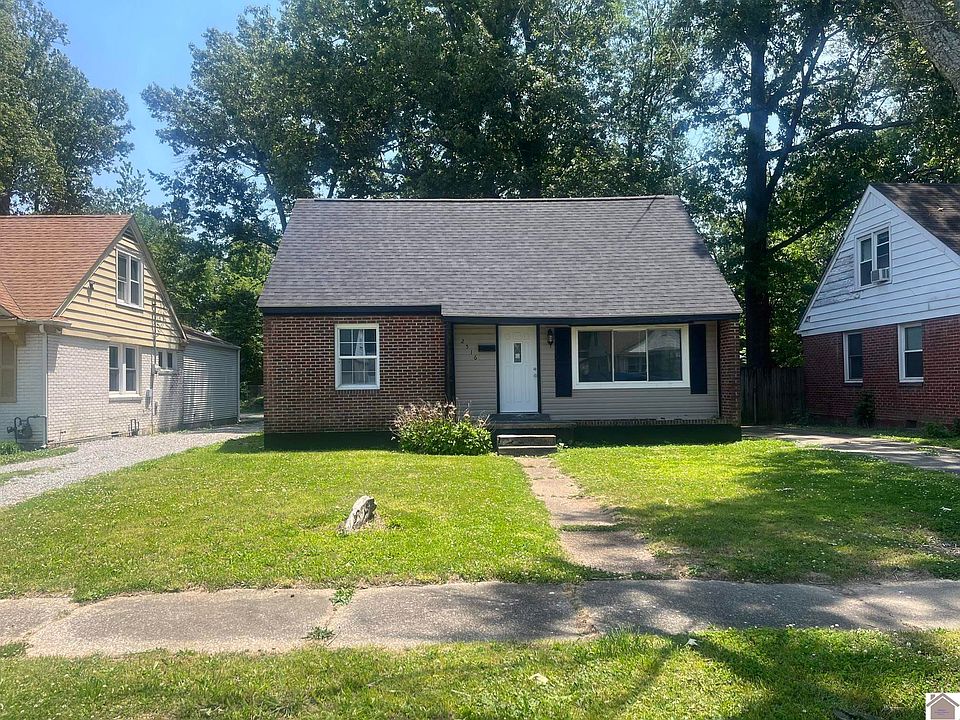 1st image of 2516 Harrison St