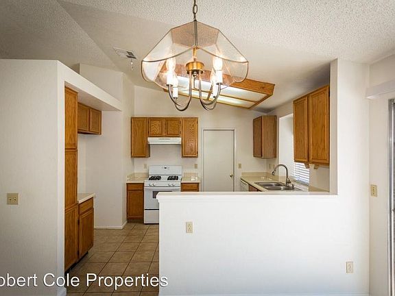 5th image of 29652 Eagle Crest Ave