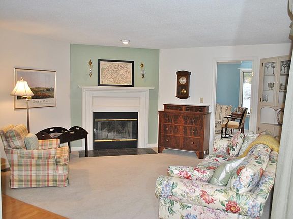 3rd image of 2 Westminster Dr #0