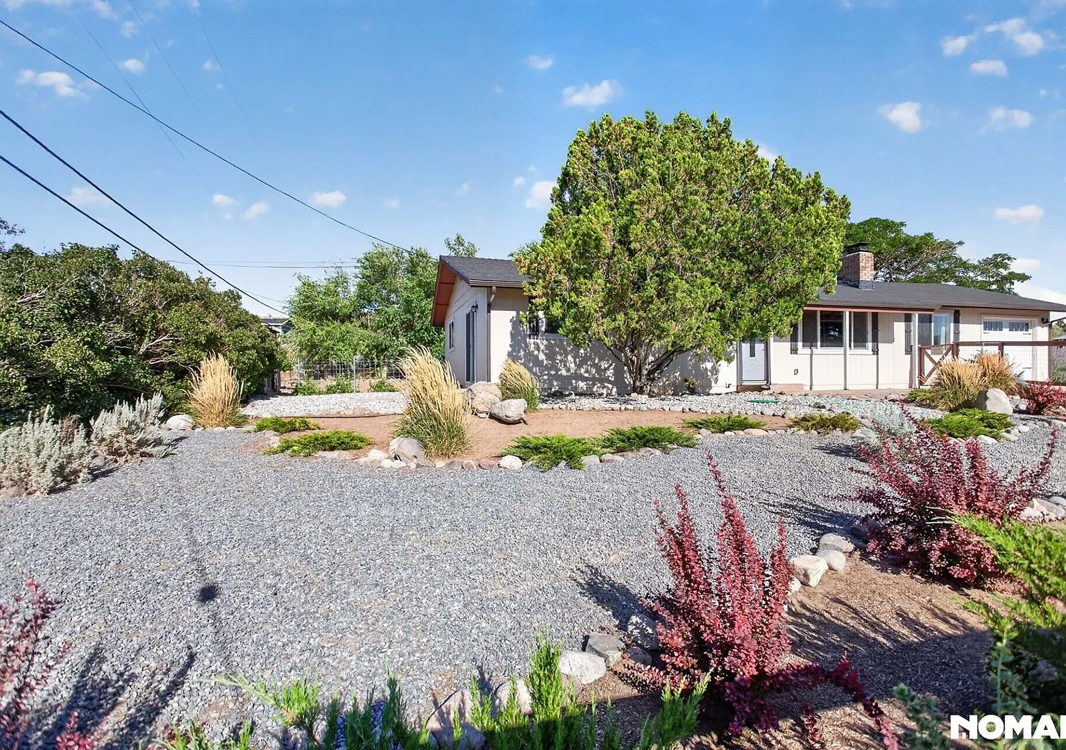 Newly refurbished 4 bedroom, 2 bath ranch style home in Washoe Valley — Photo 4