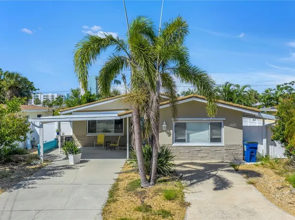 11130 3rd St E, Treasure Island, FL 33706
