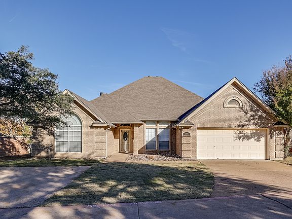 2nd image of 5901 River Bend Dr