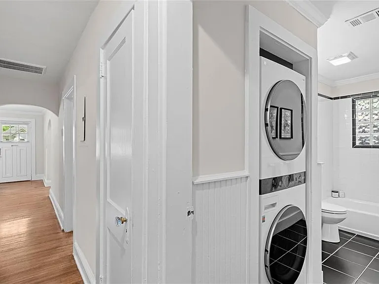 1339 Miller Reed Ave SE — Photo 10
