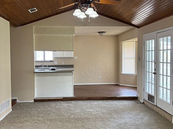 2nd image of 6512 N Park Dr