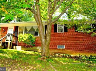 1000 N Roosevelt St, Falls Church, VA 22046