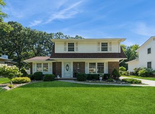 4511 67th St, Urbandale, IA 50322