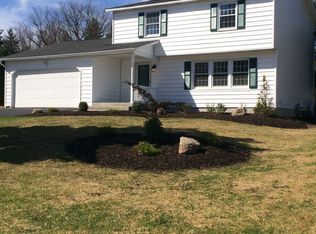 4935 Albart Dr, Syracuse, NY 13215