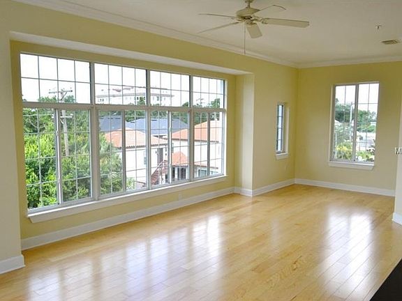 3rd image of 435 S Oregon Ave APT 302