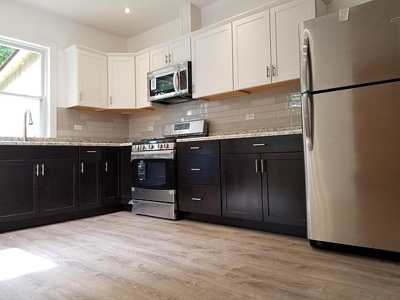 4th image of 343 S Crystal St
