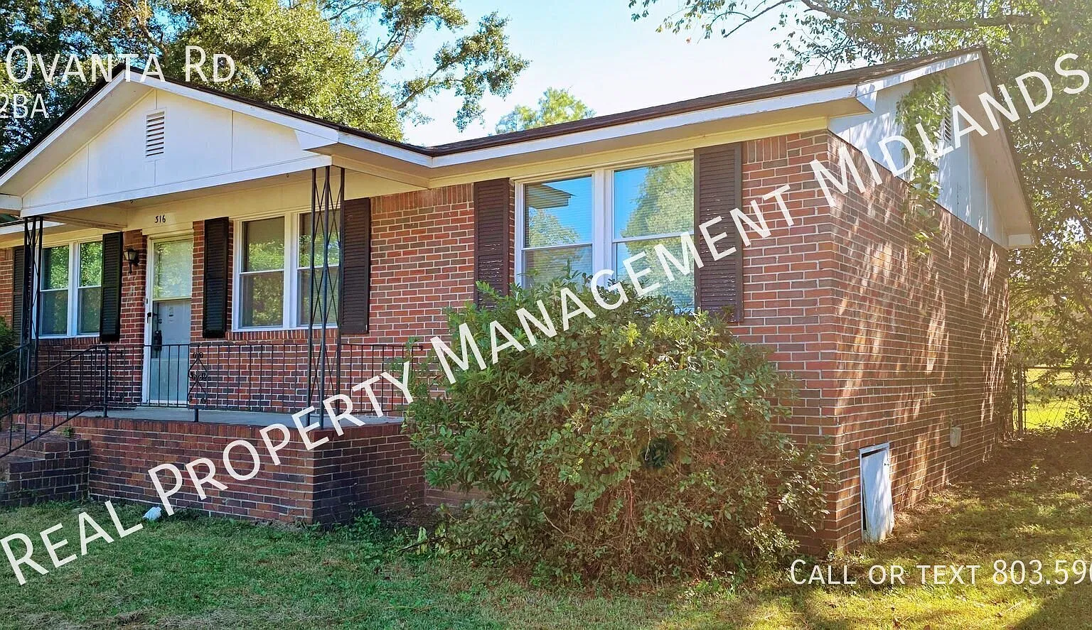 Charming 3-Bedroom Brick Home in Hickory Ridge! — Photo 3