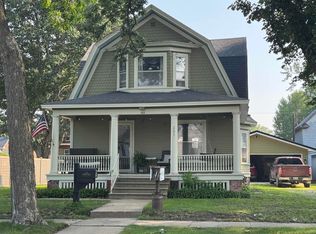 203 Clark St, Charles City, IA 50616