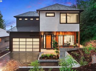 3350 SW 13th Ave, Portland, OR 97239