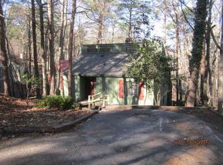 105 Lake Cottages Ct, Waleska, GA 30183