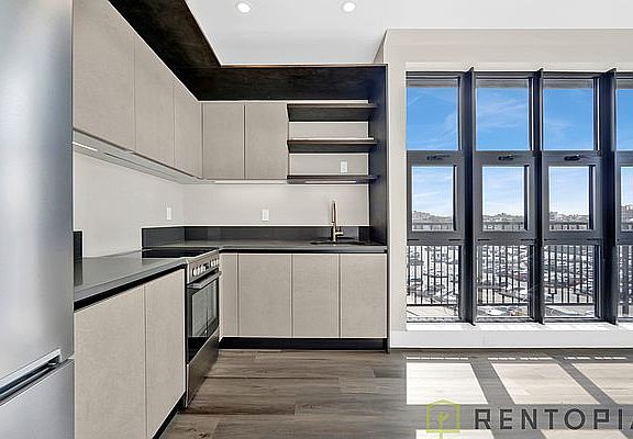 5th image of 2337 Bedford Ave #5C