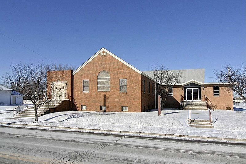 1st image of 2200 English Ave