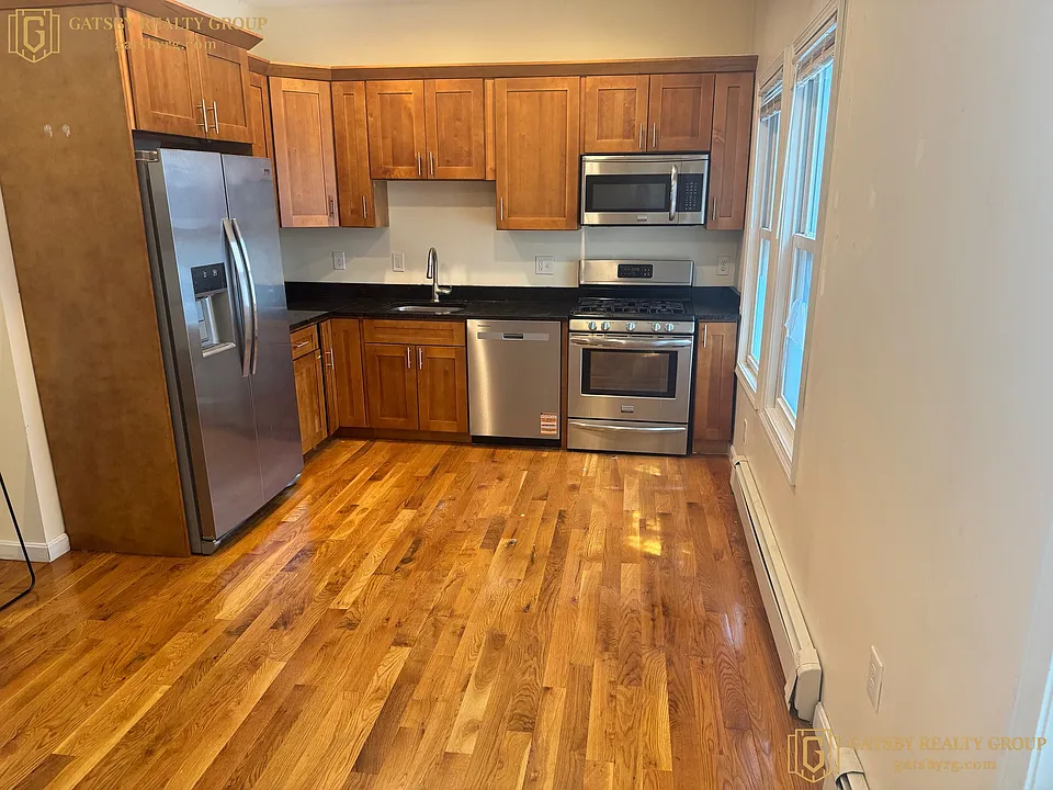 91 Tremont St #1