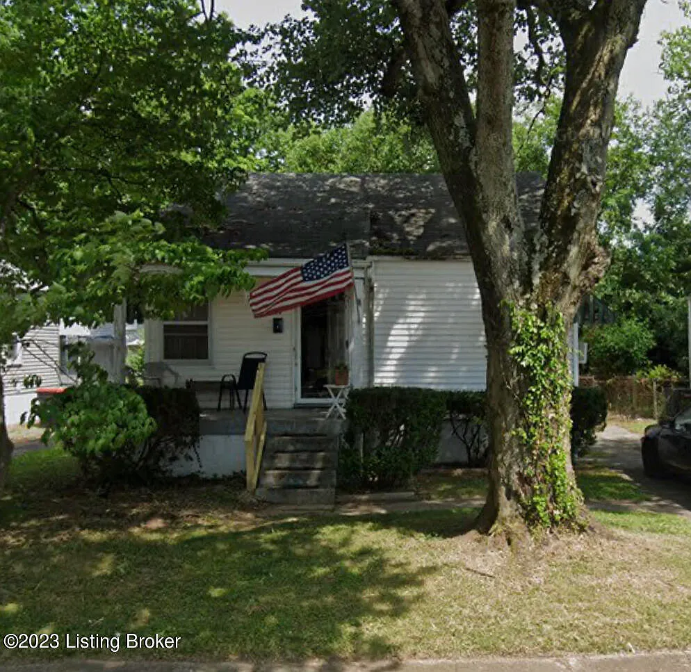 119 N 45th St photo 1