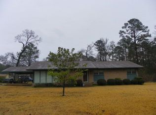 1201 Tom Temple Dr, Lufkin, TX 75904