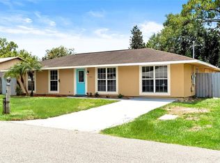 211 Valencia Rd, Debary, FL 32713