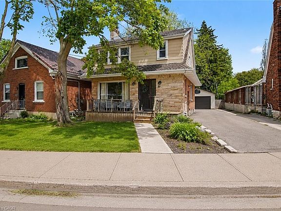 2nd image of 39 Henry St