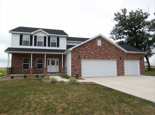 11211 E 1707 North Rd, Pontiac, IL 61764