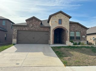 5345 Austen Ave #111, Aubrey, TX 76227