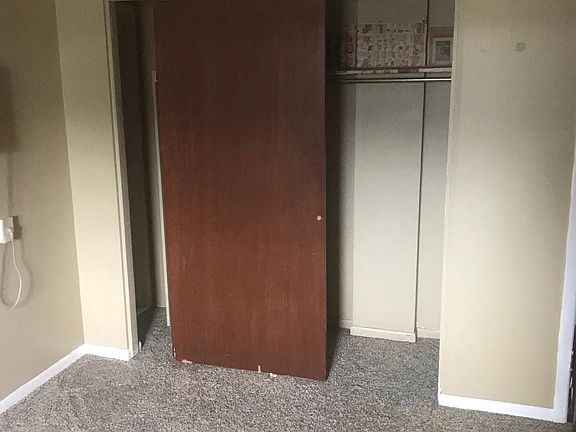 2nd image of 214 Polk St APT 5