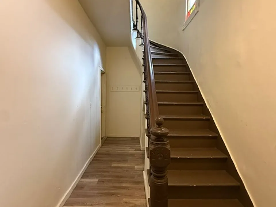 630 Howard Ave