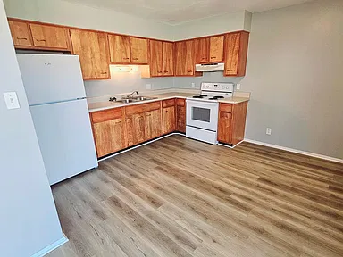 341 W Cook Rd Ranchwood Apartments - 341 W Cook Rd Mansfield OH | Zillow