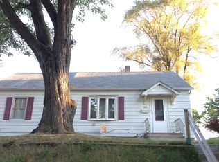 1504 W 35th St, Davenport, IA