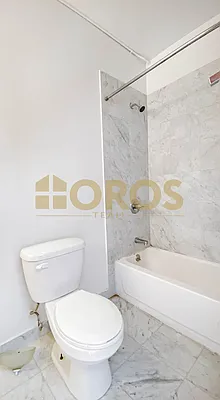 Rented by City Connections Realty | media 23