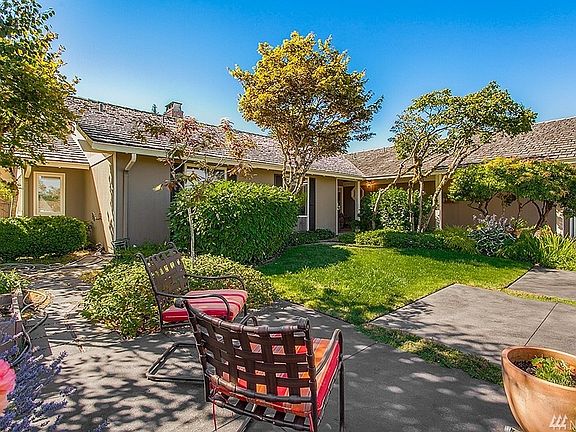 2nd image of 14139 SE 45th St