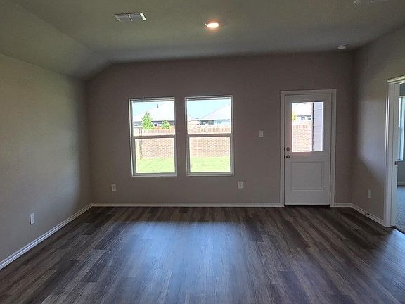 5th image of 16545 Hudson Prairie Way