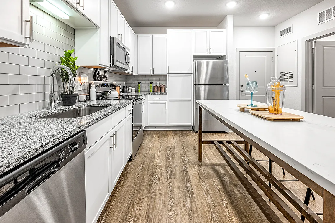 Residences at Markets West — Photo 2