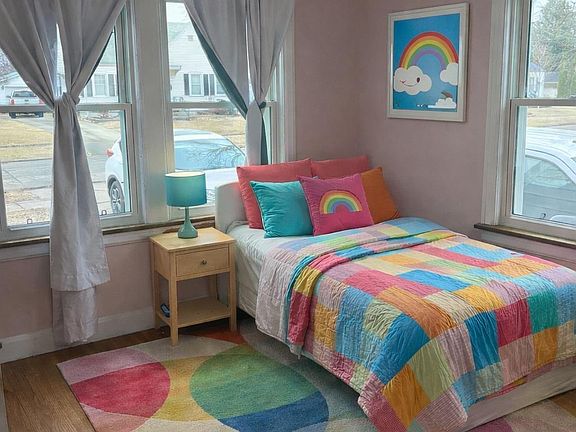 5th image of 2218 S 3rd St